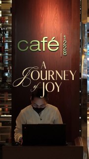 Savor the Season at Café 1228 ✨​

Celebrate the year’s most magical days with lavish Christmas and New Year buffets, where fresh seafood, holiday favorites, and signature chef creations come together in a feast made for sharing.​

Gather around the table — or elevate your celebration with a Private Dining Room experience.​

For dining inquiries or reservations:​
📞 (02) 8811 6888 ext. 3800​
 📱 0917 888 4194​
📧 servicecentre.manila@newworldhotels.com or fbreservations.manila@newworldhotels.com​
🌐 manila.newworldhotels.com​

#NewWorldMakati #NewWorldMakatiHotel #NewWorldHotels