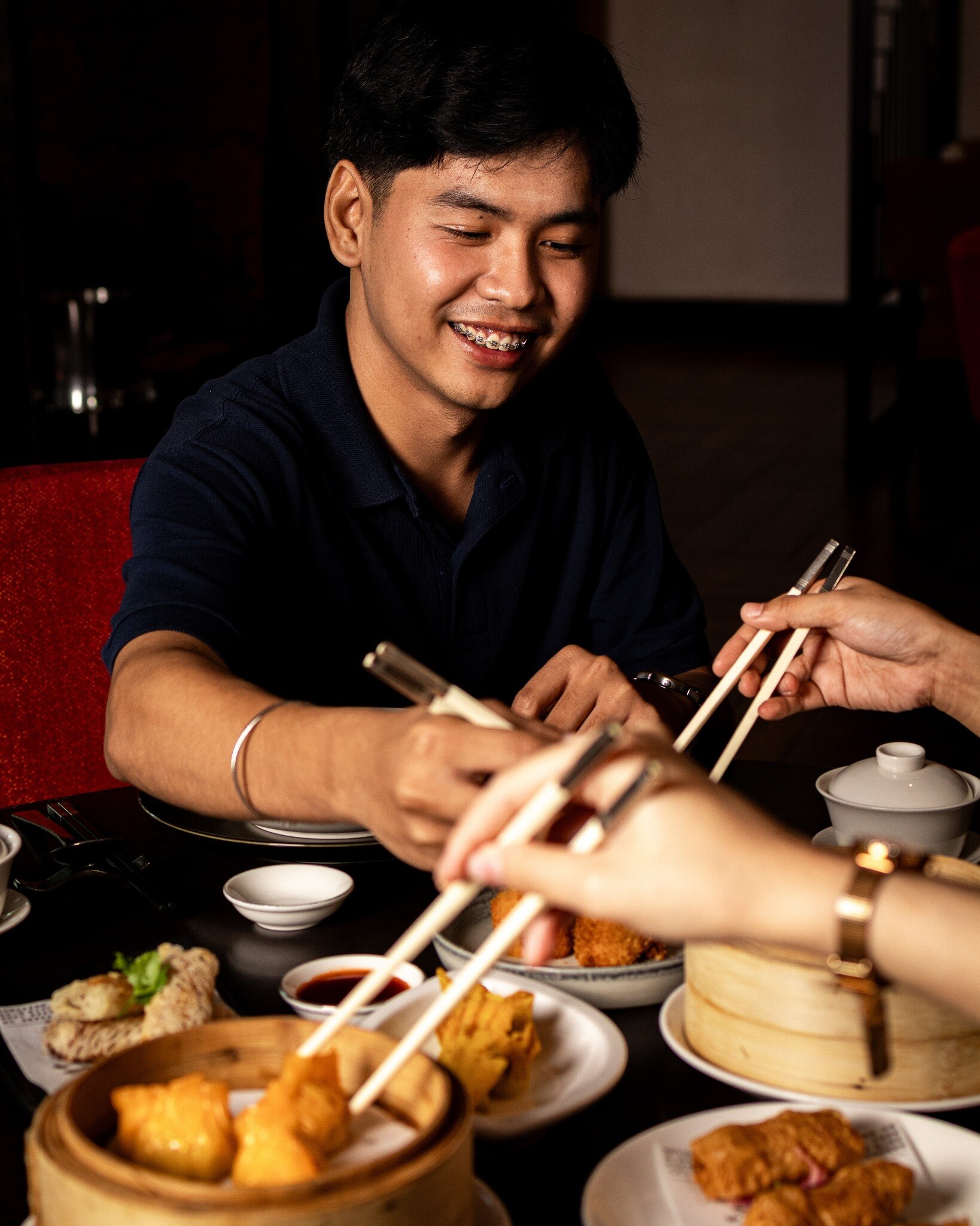 𝗠𝗮𝗸𝗮𝘁𝗶’𝘀 𝗿𝗲𝗳𝗶𝗻𝗲𝗱 𝗬𝘂𝗺 𝗖𝗵𝗮 𝗲𝘅𝗽𝗲𝗿𝗶𝗲𝗻𝗰𝗲 — 𝗮𝘁 𝗹𝗶𝗺𝗶𝘁𝗲𝗱-𝘁𝗶𝗺𝗲 𝗿𝗮𝘁𝗲𝘀.​✨

Enjoy Jasmine’s unlimited dim sum and Cantonese classics:​

P1,288 net: Mon–Fri Lunch​
P1,488 net:  Sat–Sun Lunch, Dinner Sun–Thu​

Available until March 13 only.​

Gather your table. Secure your reservation today.​

📞 (02) 8811 6888 (For General inquiries)​
📱 0917 888 4194 (For F&B inquiries)​
📧 enquiry.manila@newworldhotels.com or servicecentre.manila@newworldhotels.com​
🌐 manila.newworldhotels.com​

​#NewWorldMakati #NewWorldMakatiHotel #NewWorldHotels #Jasmine