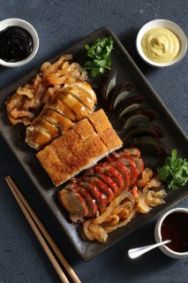 𝗦𝗶𝗴𝗻𝗮𝘁𝘂𝗿𝗲 𝗳𝗹𝗮𝘃𝗼𝘂𝗿𝘀. 𝗧𝗶𝗺𝗲𝗹𝗲𝘀𝘀 𝗰𝗿𝗮𝗳𝘁𝘀𝗺𝗮𝗻𝘀𝗵𝗶𝗽.​

Discover Jasmine’s specialty dishes — made to be shared and savoured.​

Reserve your table today. ​

📞 (02) 8811 6888 (For General inquiries)​
📱 0917 888 4194 (For F&B inquiries)​
📧 enquiry.manila@newworldhotels.com or servicecentre.manila@newworldhotels.com​
🌐 manila.newworldhotels.com​

#NewWorldMakati #NewWorldMakatiHotel #NewWorldHotels