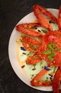 Steamed to highlight its natural sweetness. Wok-fried for bold flavour. 
Crafted with precision.

Experience Alaska King Crab at Jasmine — a true celebration of premium seafood.

𝗖𝗼𝗼𝗸𝗶𝗻𝗴 𝗥𝗲𝗰𝗼𝗺𝗺𝗲𝗻𝗱𝗮𝘁𝗶𝗼𝗻𝘀
•Fried, crispy garlic, black beans, ‘Bi Fang tang’ style
•Steamed, minced garlic, vermicelli
•Wok fried salted egg yolk
•Deep fried salt & pepper
Chili, tomato, Singapore ‘style 

𝗣𝗿𝗼𝗺𝗼 𝗿𝘂𝗻𝘀 𝘂𝗻𝘁𝗶𝗹 𝗠𝗮𝗿𝗰𝗵 𝟯𝟭, 𝟮𝟬𝟮𝟲

Advance order only - At least 1-3 days

Book now before the season ends.

📞 (02) 8811 6888 (For General inquiries)
 📱 0917 888 4194 (For F&B inquiries)
📧 enquiry.manila@newworldhotels.com or servicecentre.manila@newworldhotels.com
🌐 manila.newworldhotels.com

#NewWorldMakati #NewWorldMakatiHotel #NewWorldHotels #Jasmine