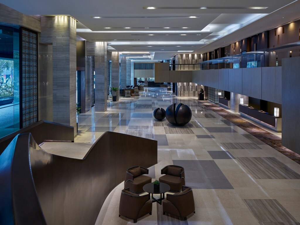 Lobby - New World Makati Hotel